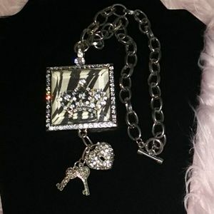 NWOT large heavy pendant with charms